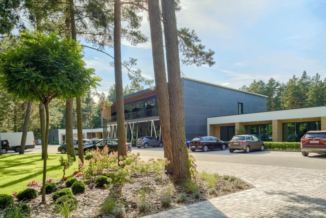 Szumy Park Hotel & Restaurant Susiec Exterior foto